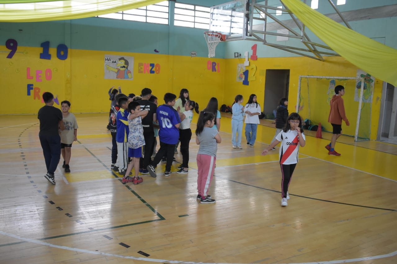 74d01f32-9247-40ee-8898-ee2c6db5258c