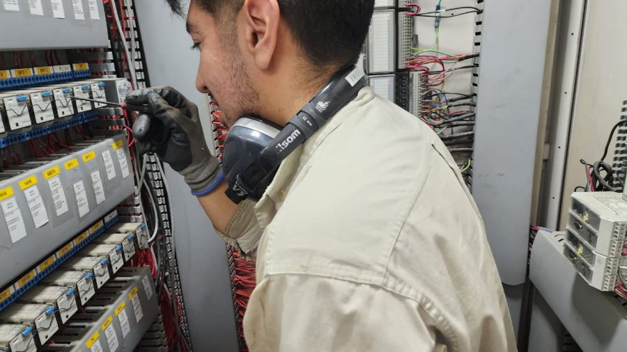 bfb358425def969ff8eb825fe440b79c_XL