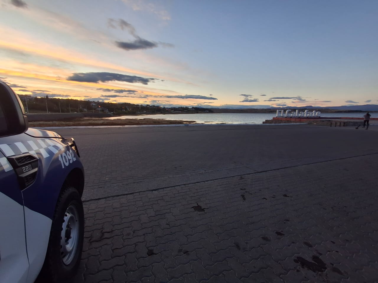 e16ae24e-fbad-49f3-9152-ea57d2105408