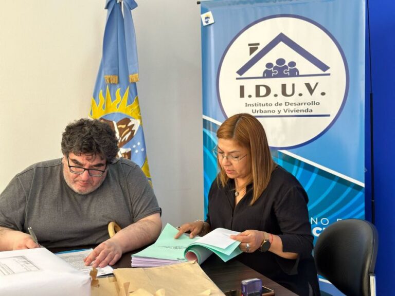 2f6166f824e956ac54666787628f1594_XL