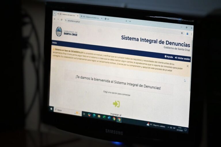 b2d328f1502899d75914a437592835e2_XL