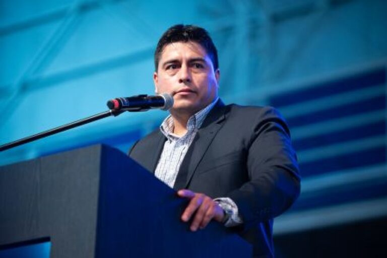 c410674b273a6810762fd1215afc5c24_XL