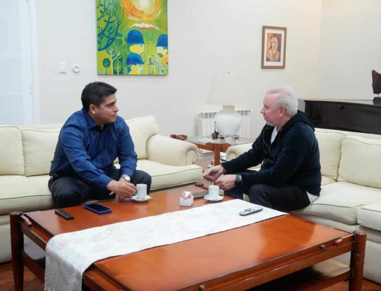 538b99f71d395f0062f0de2cb9d2c1db_XL