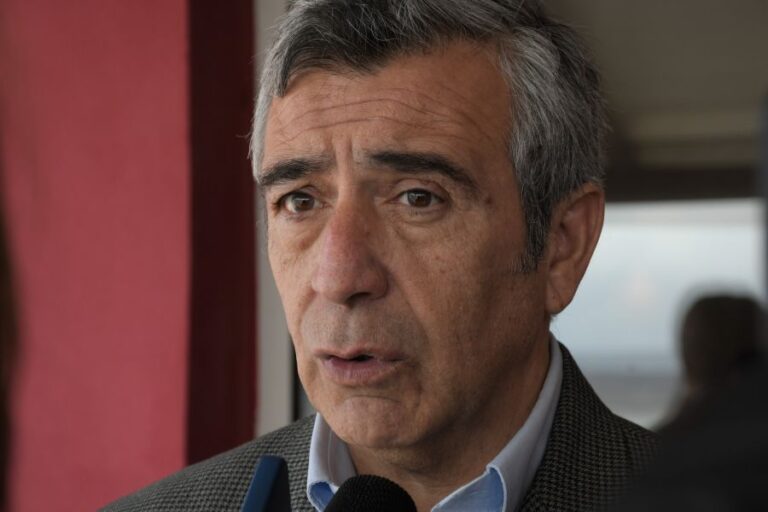 a5b649f4888e051dfdb796178890bb57_XL