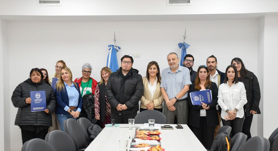 c151261c3cee152bbdfc6e8119d18861_XL