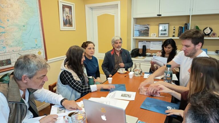 c3315d229675f4b84004cadddbdfb427_XL