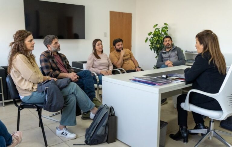 d1a37310cb74bc5f3c59b6a5fbfd7089_XL