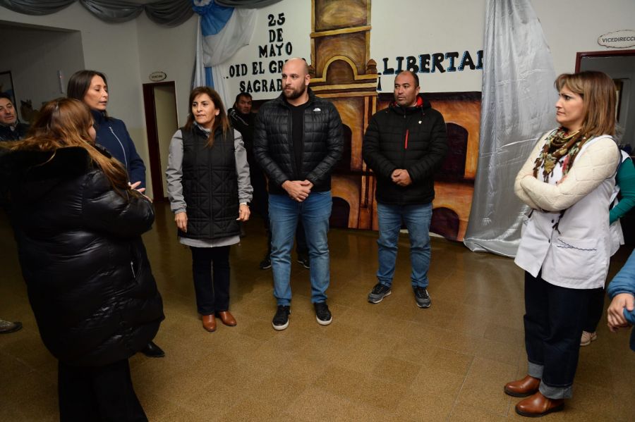 e4c95994efc895db961dea6fa7f5e1c1_XL