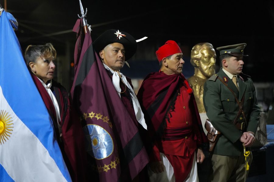 9123ded1cafdb5079d0718104e6032e7_XL