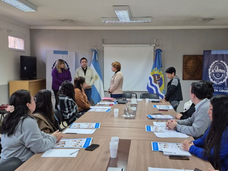 3e15f6178dd9f1ff5a3b927ea1ef0d63_XL