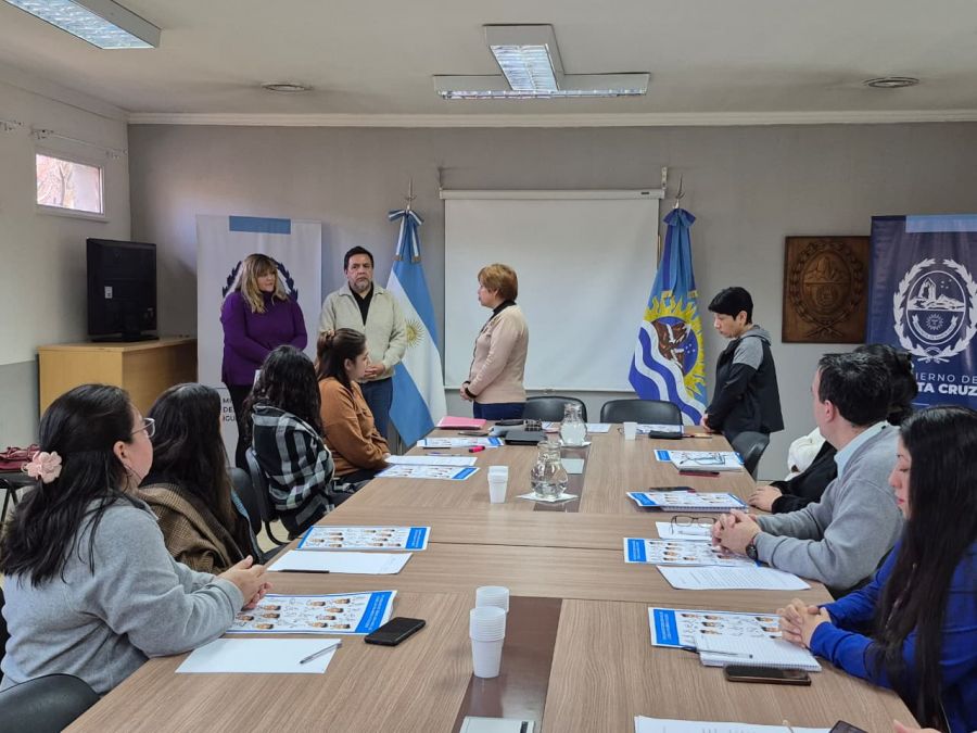 3e15f6178dd9f1ff5a3b927ea1ef0d63_XL