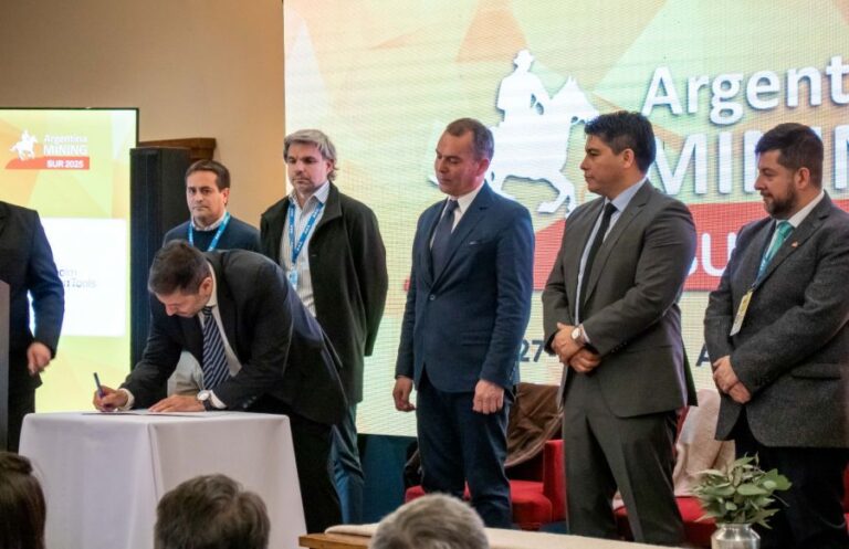 619878d73da48c8d584caf79e38046c4_XL