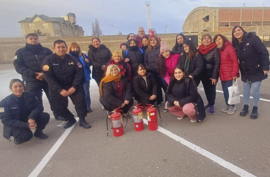 f4372a4301d7bf86c907423bdb94bc77_XL