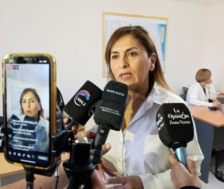 feeb2d65a07cc4414b830b4686e386b7_XL