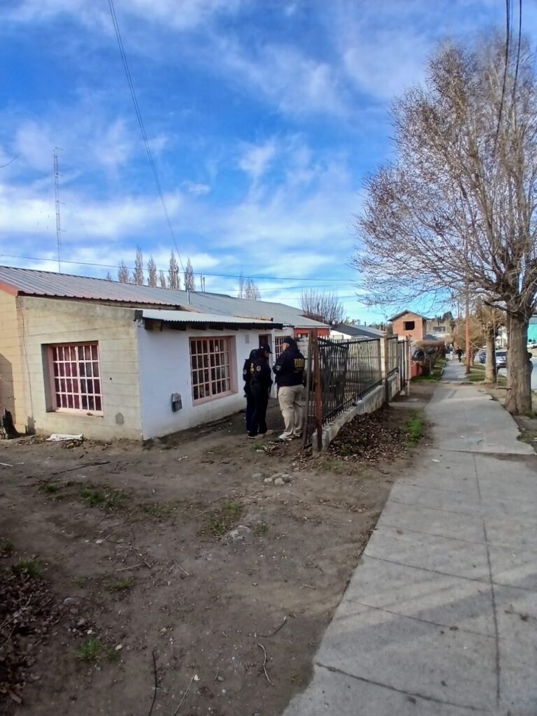 1fa61905-7189-4a47-83a6-28b566c76074