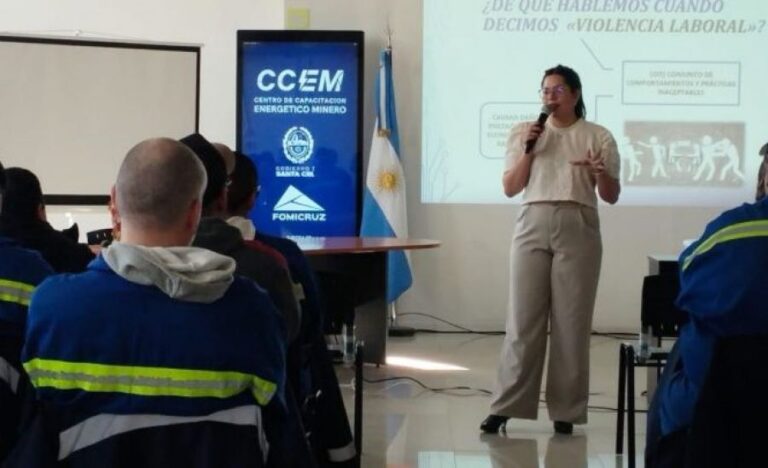 4b38542b5fe670e258afe02a2406332f_XL