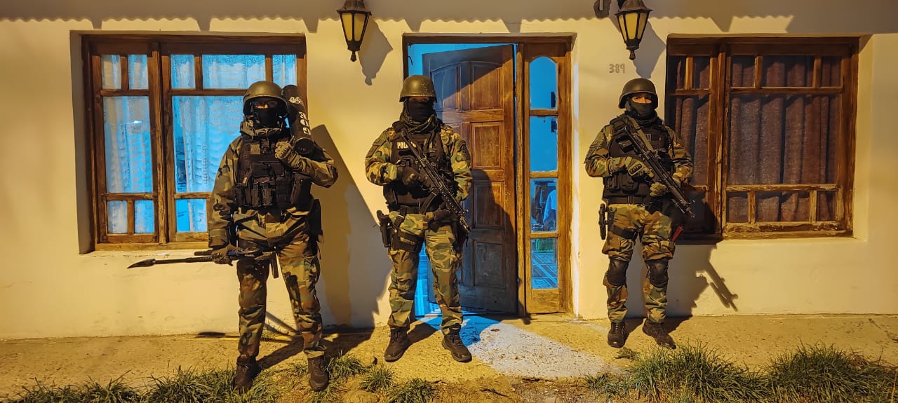 64029816-4fdd-4140-ac3b-c631563a2d0a