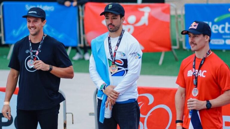 CXS7EO6QFFDE5H26W2YG45KYZE