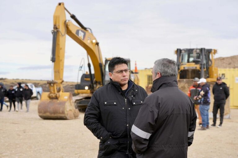 a63e6d86d9abb2d492cb3f64b65133f8_XL