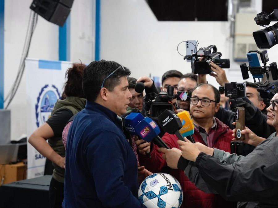 cfb777d54f315eb992527b34f8005d9c_XL