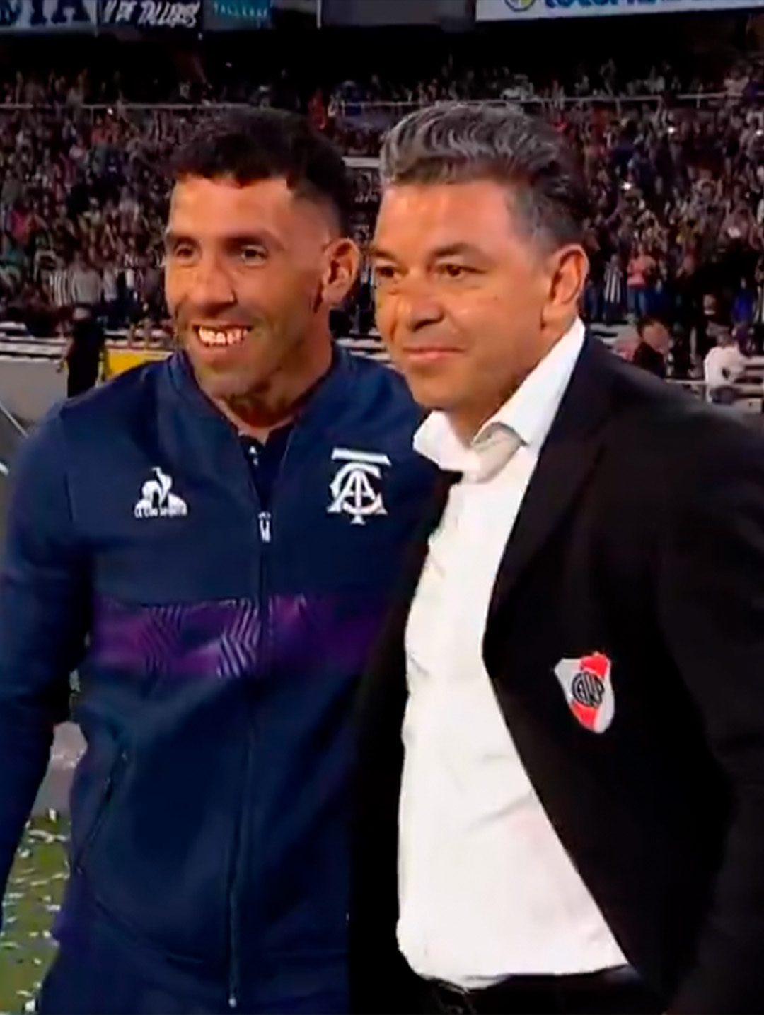 565306191_1401754077975740_8797160287022763746_n