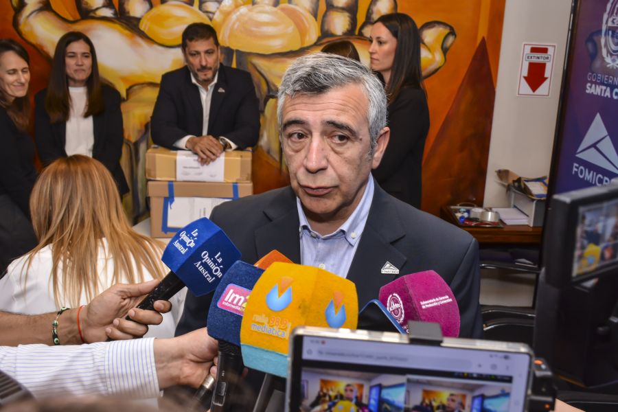 709f17db255152cbd7335cca2a41e032_XL