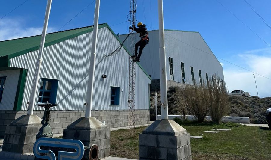 de4cf3b8feece22c221eaa964875863a_XL