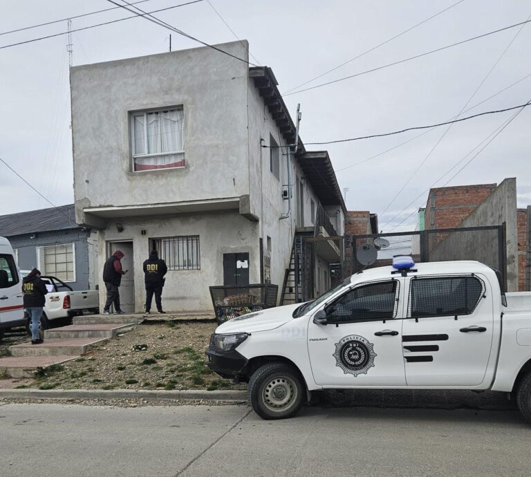 e0cc4cc8-7ef6-4a7e-b77d-1dfd3ffbdd20