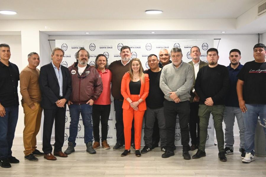 fae73ae8d6d8bed1593d2ed950e21437_XL