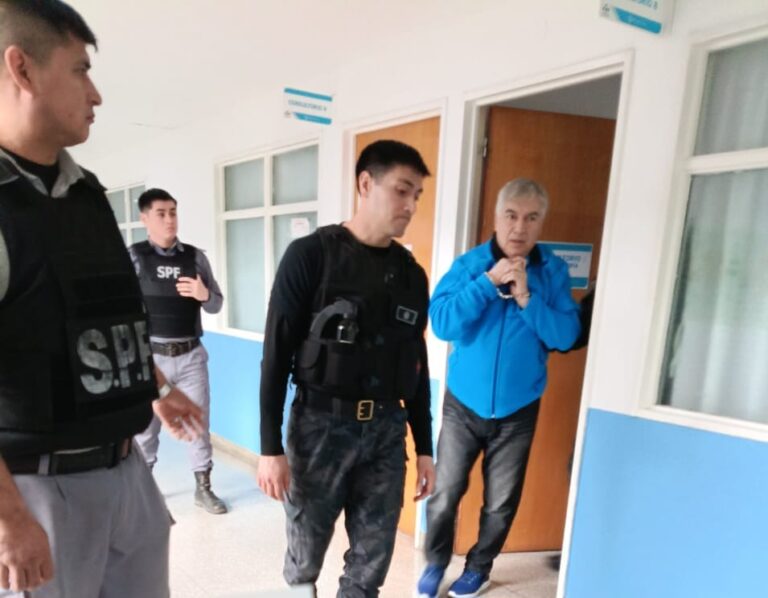 fb32980e-f2d1-4022-b7da-a01bb90084ff