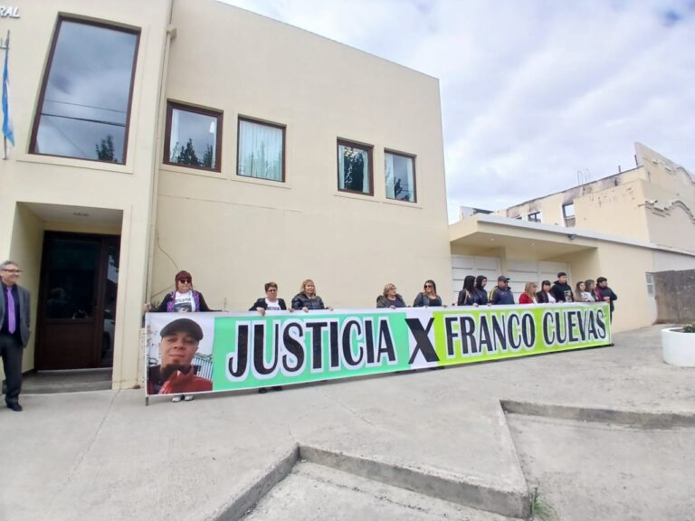 5b717e66-87e8-4c69-85d5-b02cb8ee1904