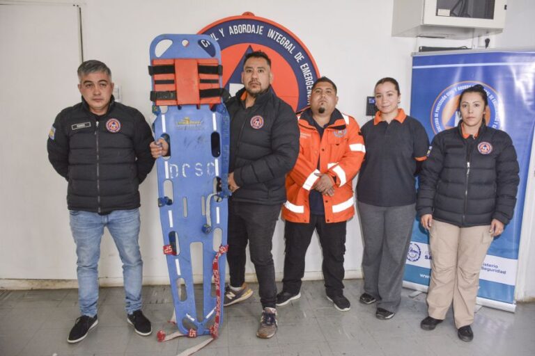 977e0ef160f04031359b25819c2644b1_XL