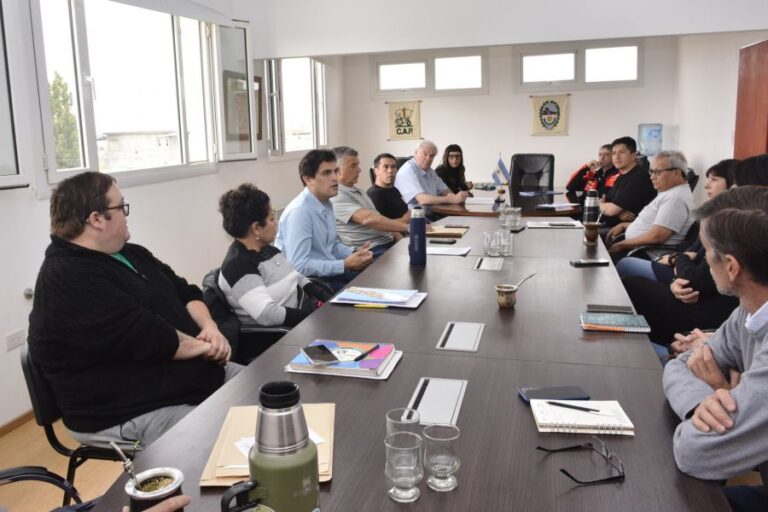 9ad0c06293f3d92f56c2ad3c64dadc57_XL