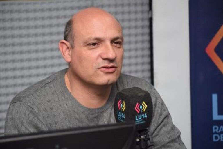 23e4ce6778ac37cca2e242e01e5c5d80_XL