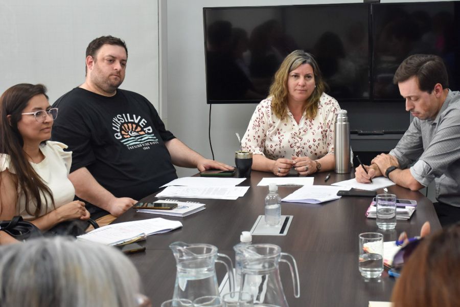 305ddc8bc4e927c8b78c92b42ef816bf_XL