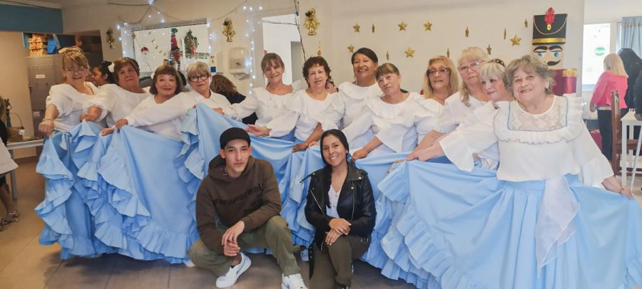 35a422abae63997143b0c03d69bb1fdf_XL