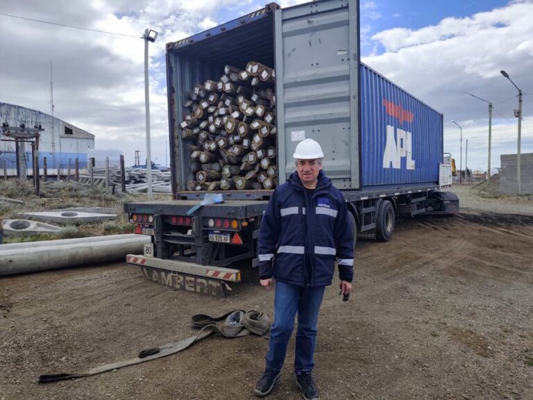 44824c2638264a2c33f7d8aa4050a451_XL