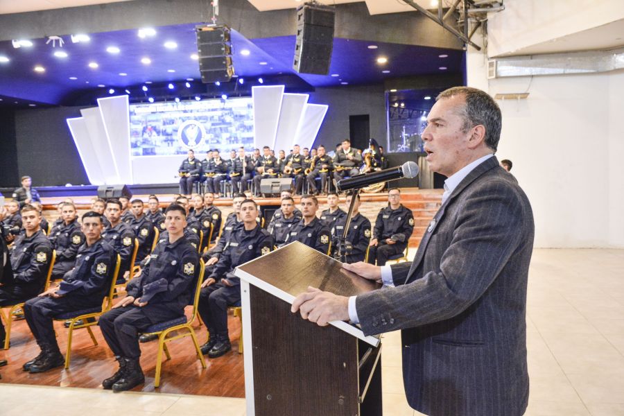 66bd6316d0a1eac47d68e86f56857fd9_XL