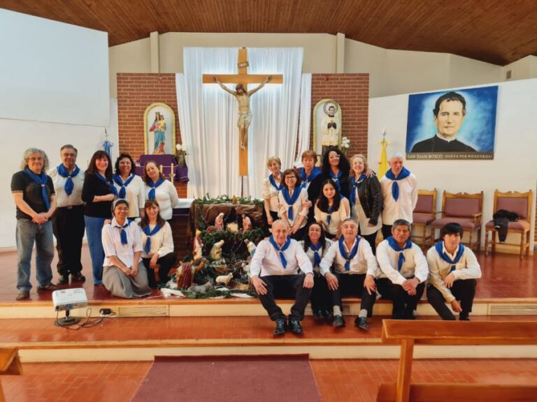 b2643bd7144988a148852b21a9dbd49f_XL