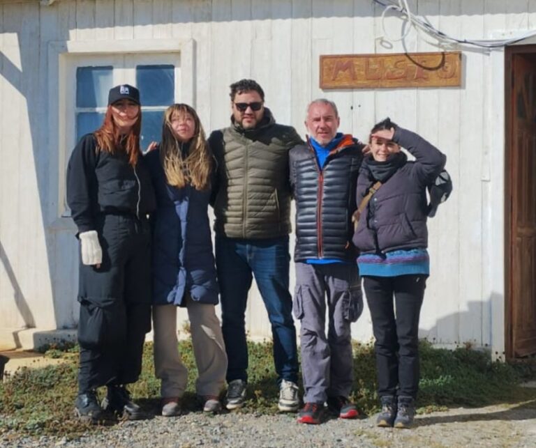 b67ddf43320fd9a55760b9f8c7eed442_XL