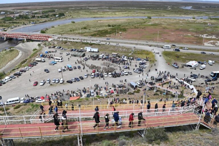 b7903bf7c82eceec8010c8f8d793fd23_XL