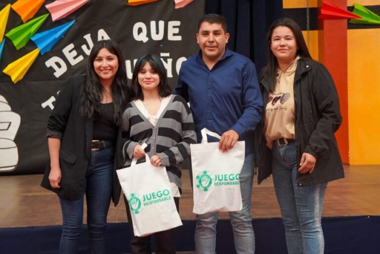 bda32ddd0f20d9cd8a28bb8b299417fc_XL