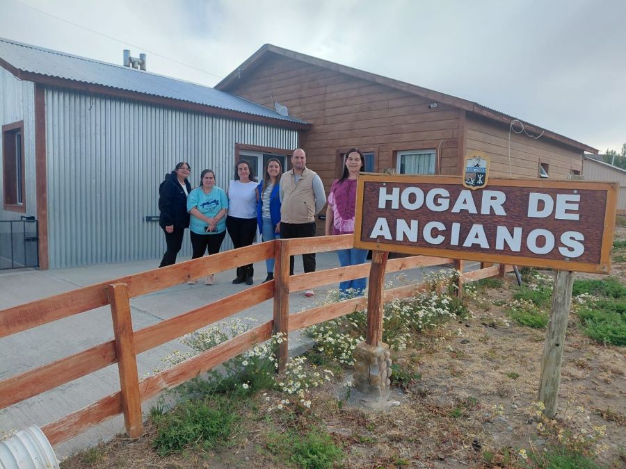 19fa0485df62e652f2540d869d887df6_XL