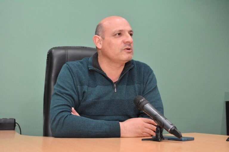 455829783edd9bb7ccefa7985d09ca25_XL