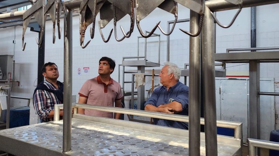 470b841ccc6169b25c41f8ac6d9fffca_XL