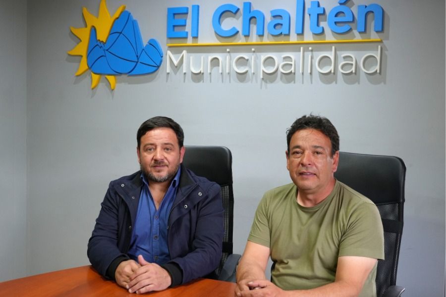 51916fe7d8061b18a1526a84c14fb7c9_XL