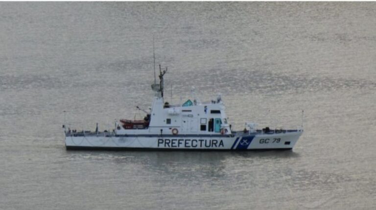 e0ecd0f221f777a8a60304954cd19e5f_XL