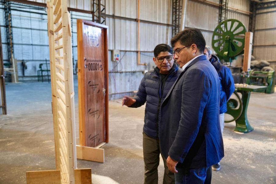 87051e21716b92bb2f15ac4bcdd2357d_XL