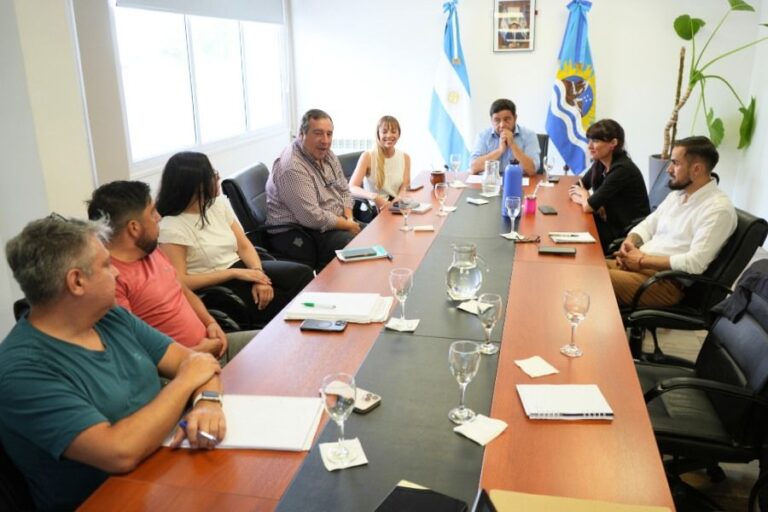 a0b33c578b7de1296036b32128c19abe_XL