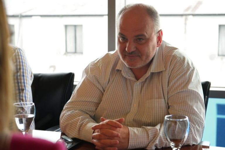 d61e54901b02a1242b753371e092c2a1_XL